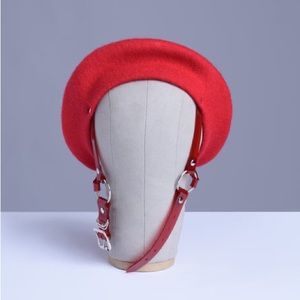 Apatico Red Harness Beret